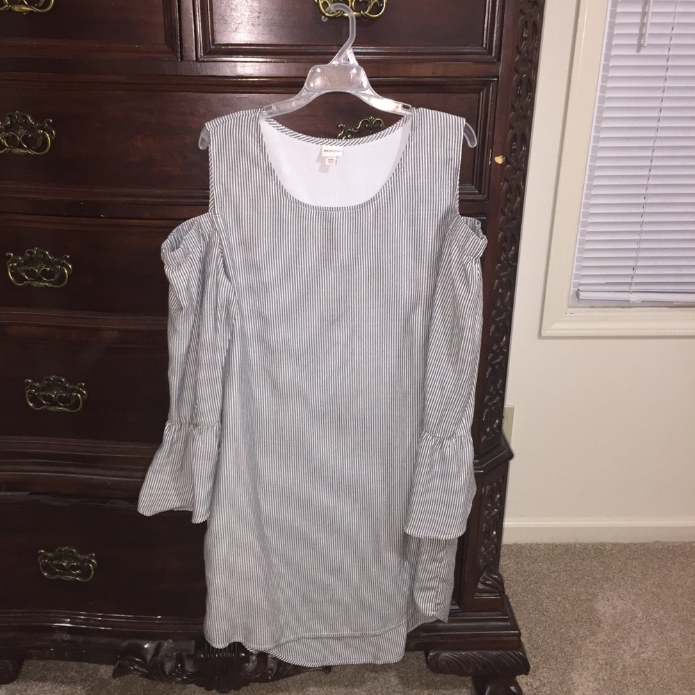 Women’s Cold Shoulder Dress